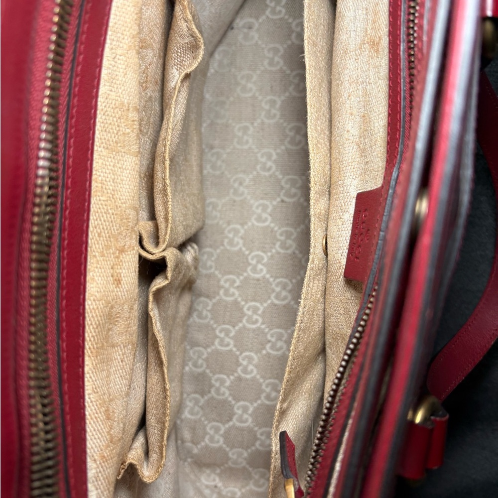 Gucci Bright Bit Patent Leather Handbag - Authentic Red - Gucci Tote Bag - Picture 9 of 13